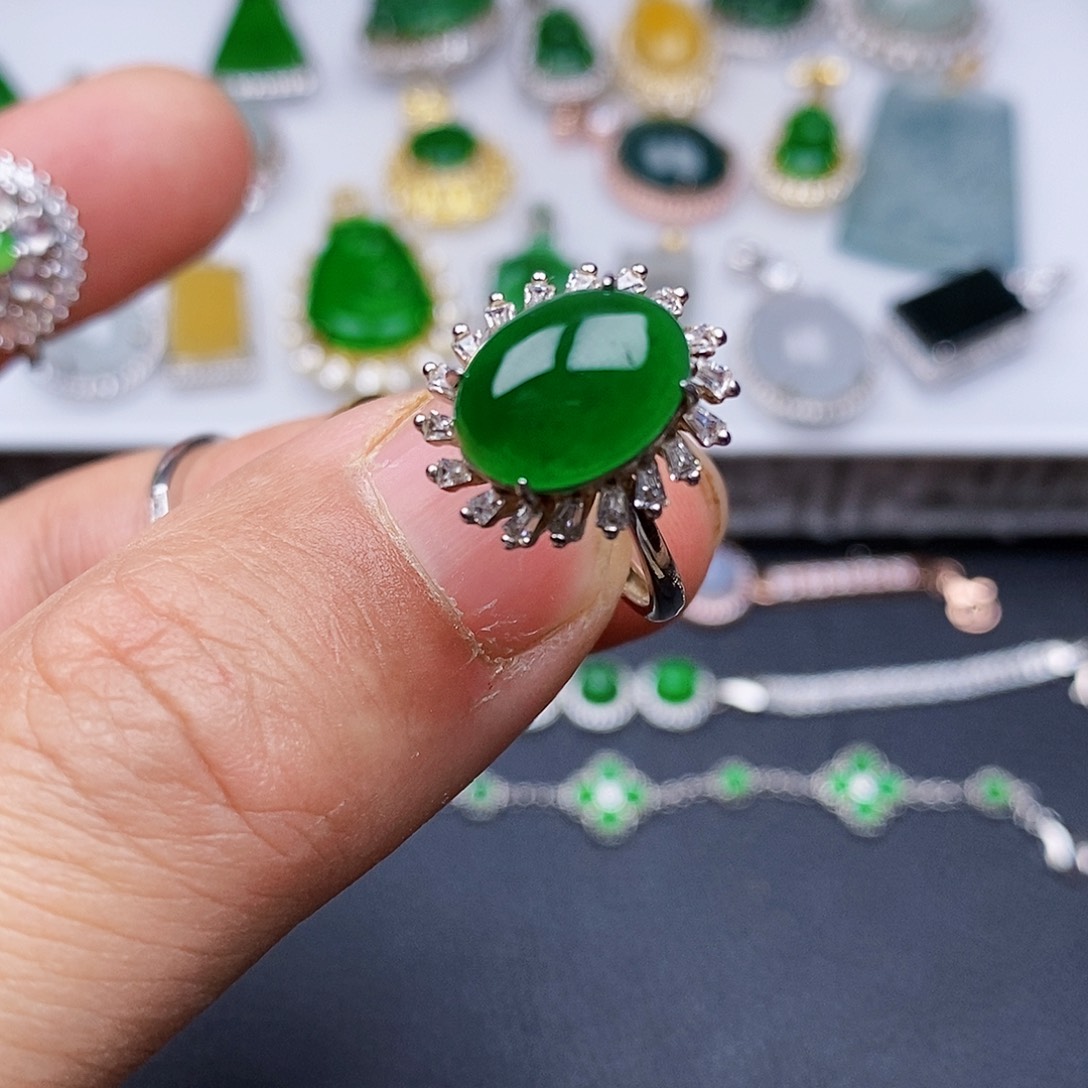翡翠戒指银S925镶嵌戒指