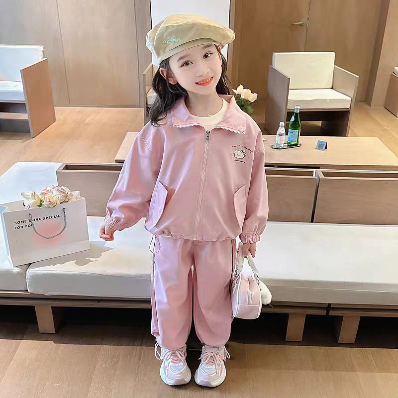 8616韩版卡通春秋装冲锋衣运动套装宝宝秋款外套儿童洋气两件套