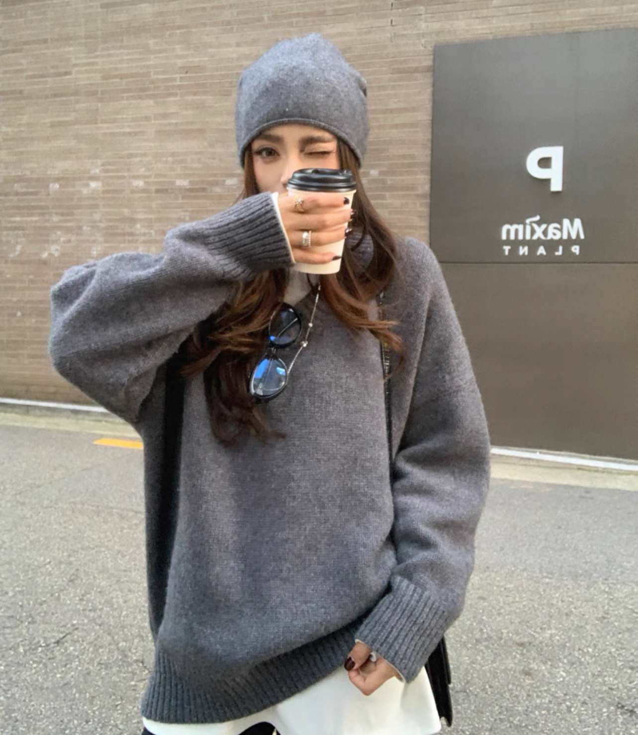 0023时尚V领秋冬套头冬季韩版针织衫LL