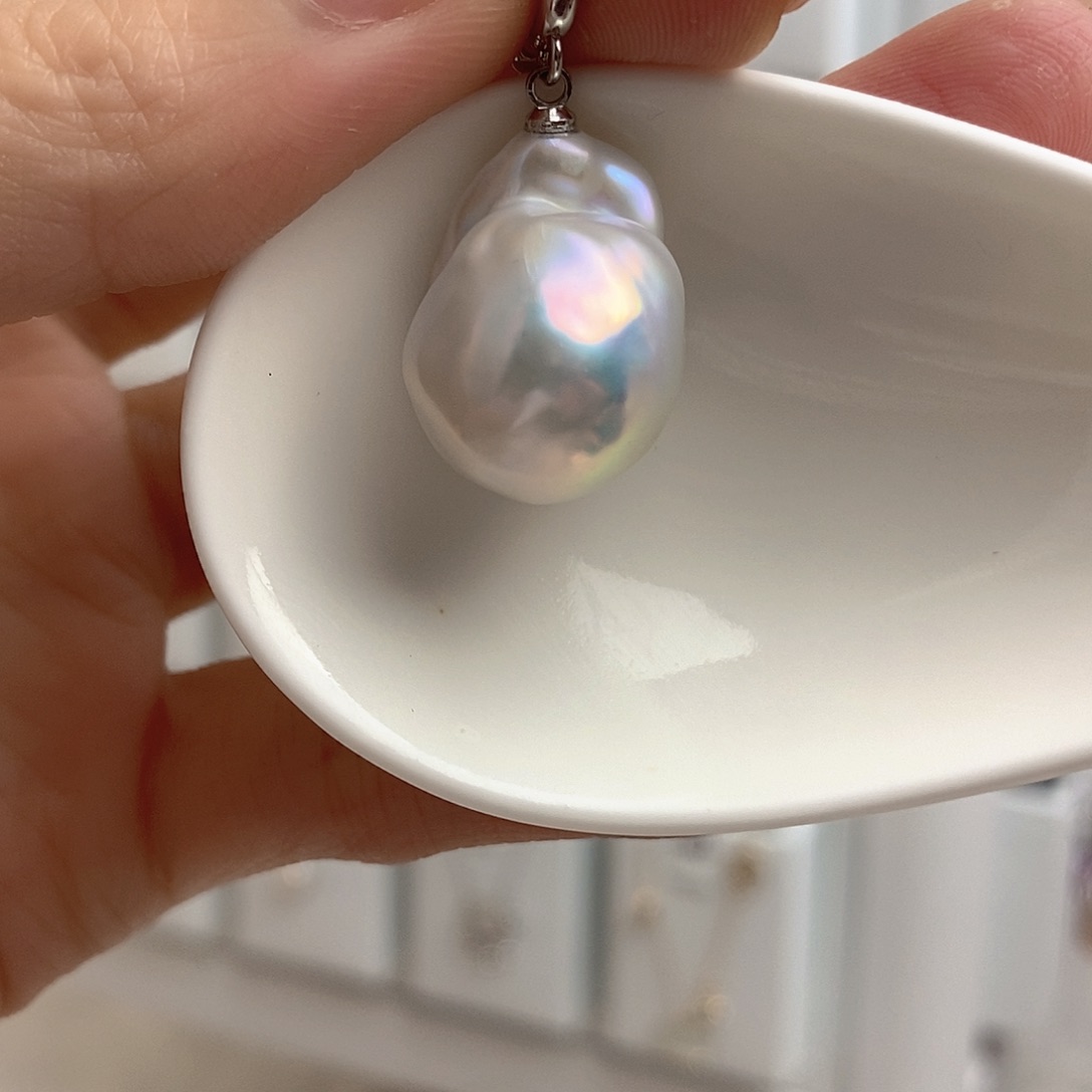 淡水珍珠颈饰合金