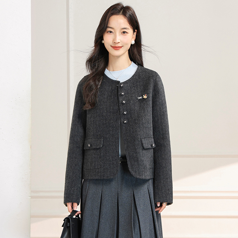 梦燕梦燕秋冬女气质小香风短款时尚两面穿保暖羊毛大衣CA11B5005