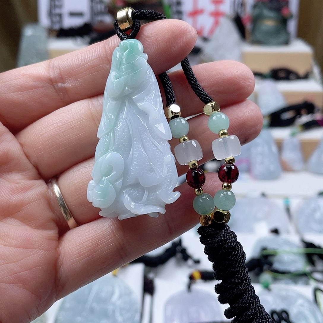 翡翠颈饰未镶嵌0530挂件