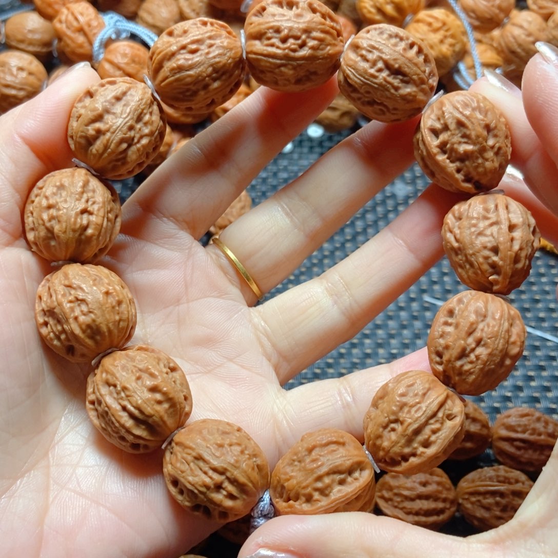 文玩核桃手串官帽