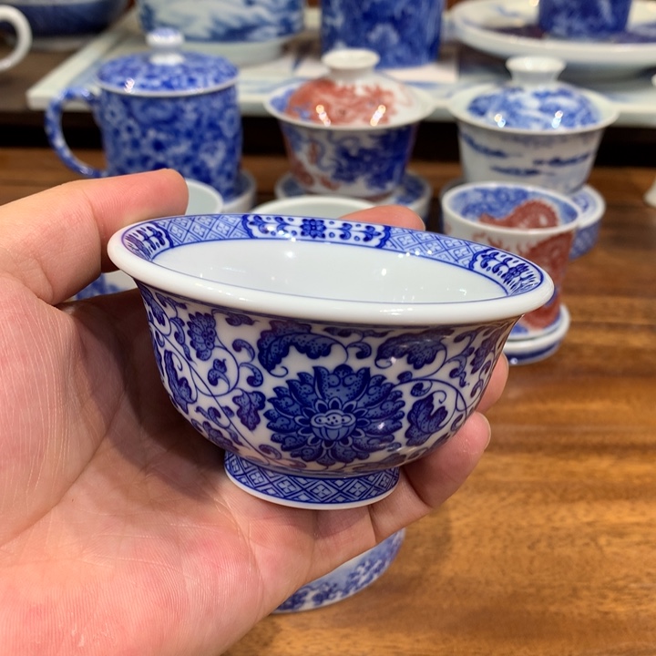 晓月柴窑 缠枝压手杯