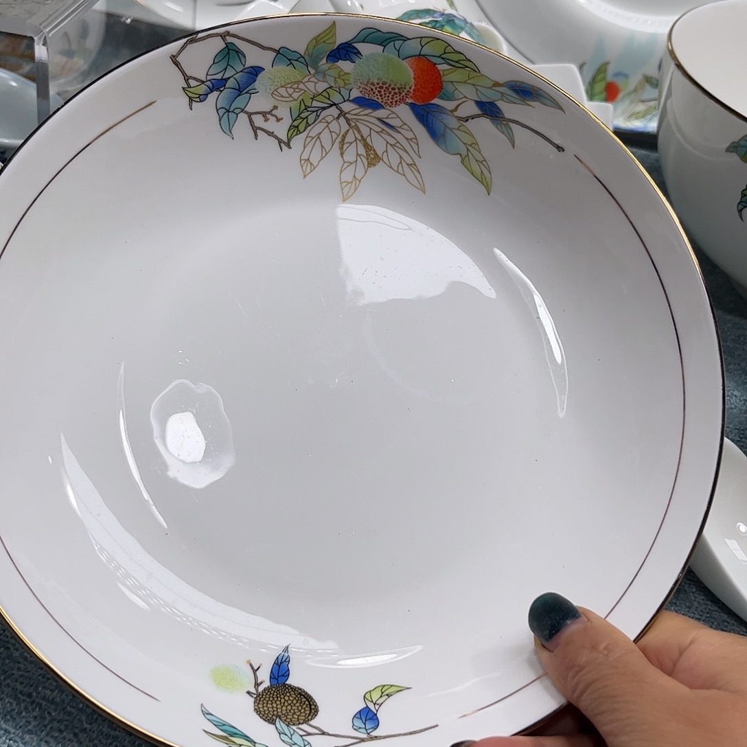 瓷片荔枝八寸深盘四个