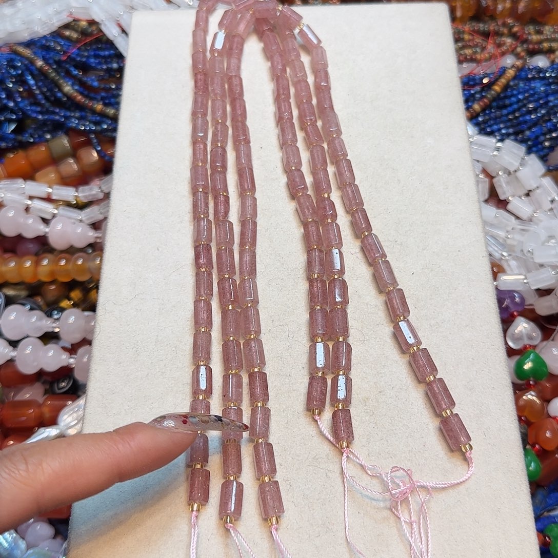 玛瑙/玉髓未镶嵌珠宝半成品草莓晶六角柱6✖️9