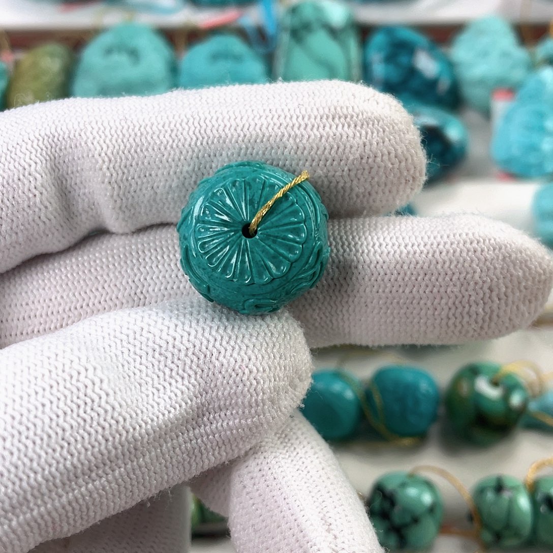 绿松石未镶嵌车挂