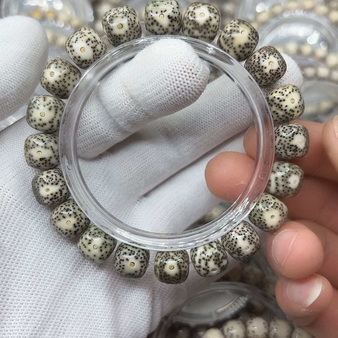 不***裤手串星月菩提绿包白