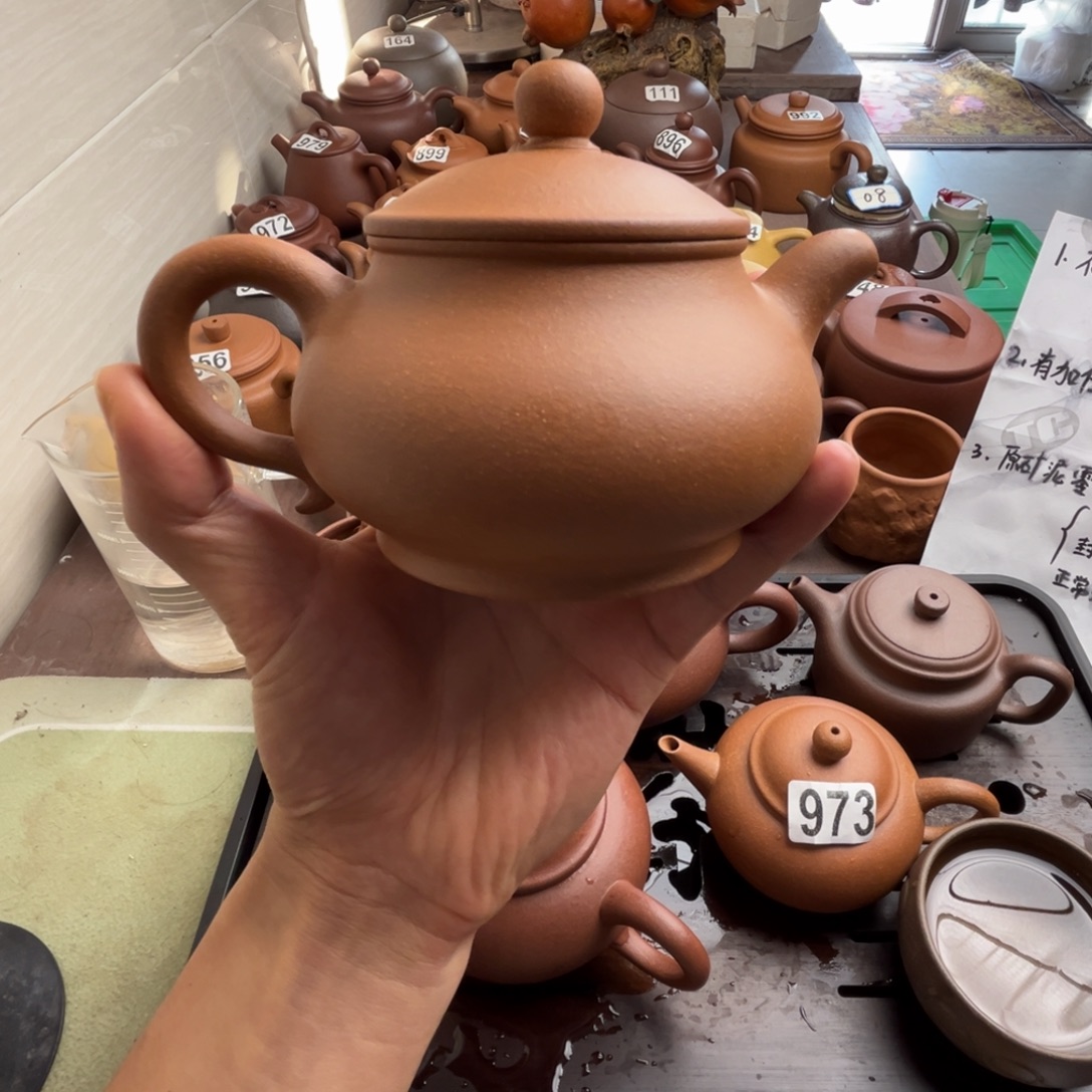 紫砂茶壶黄降坡30目310cc左右瑕疵