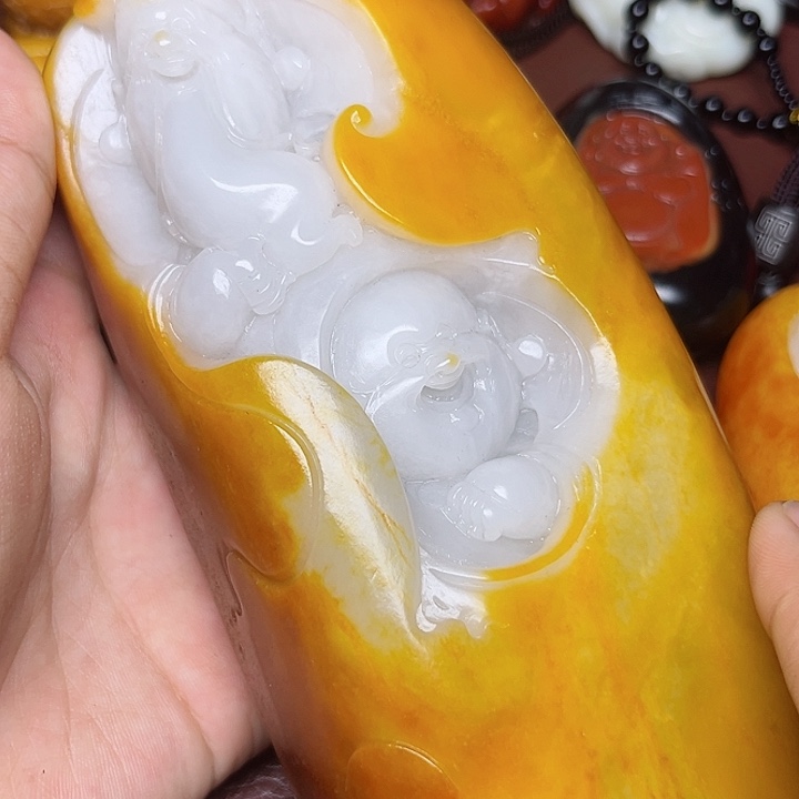 奇***烽和田玉未镶嵌颈饰