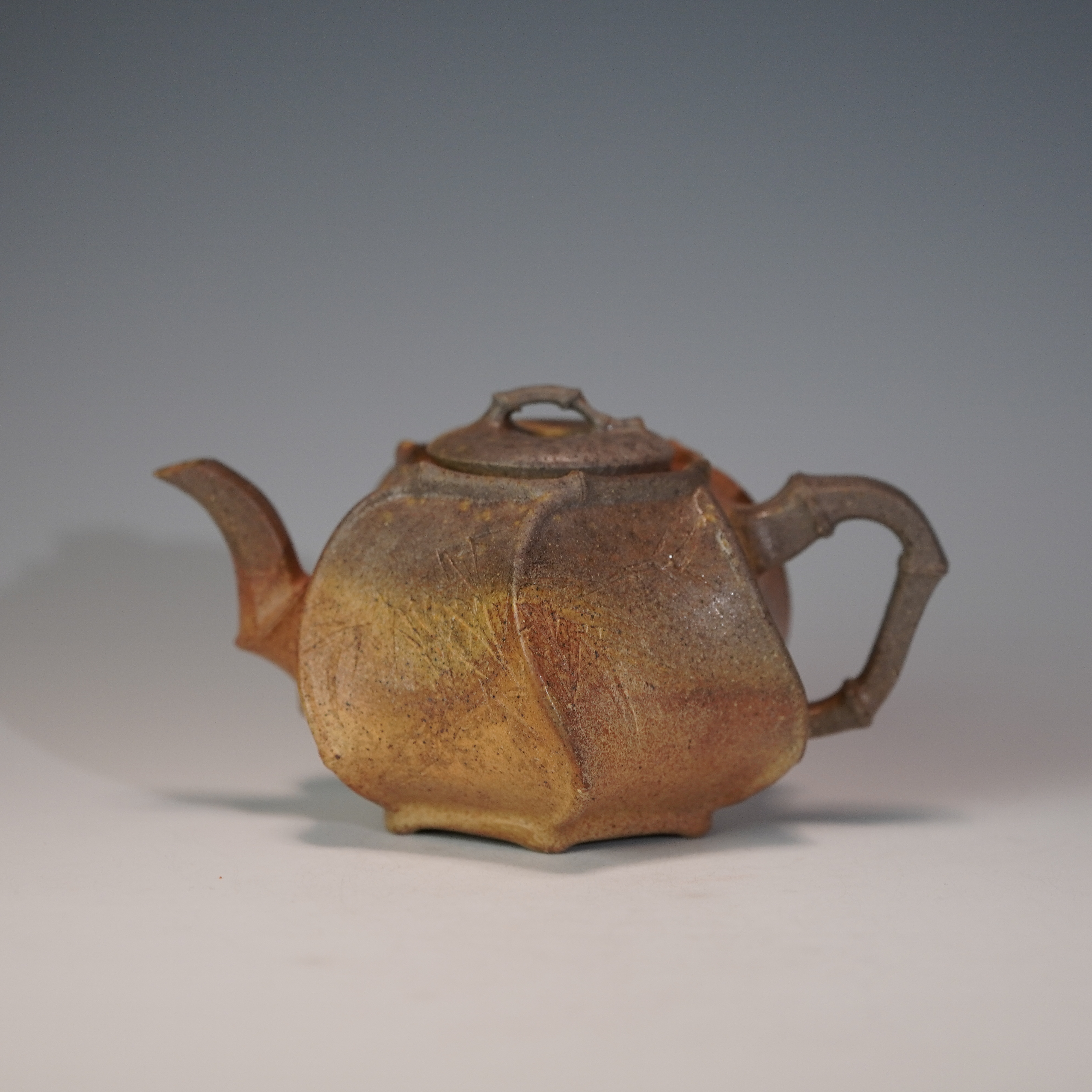 lot.21774 李作越 段泥柴烧璇玉竹壶 200cc