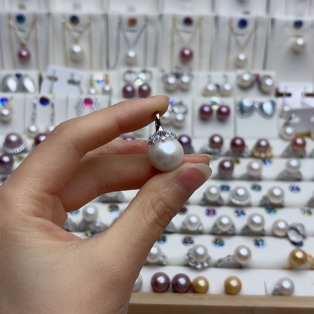 淡水珍珠颈饰银S925镶嵌