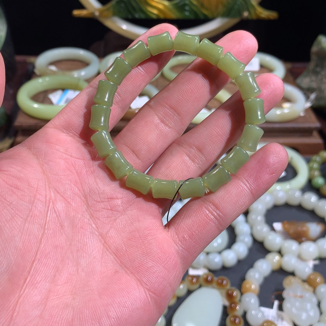 和田玉手链未镶嵌新疆若羌青黄口手串