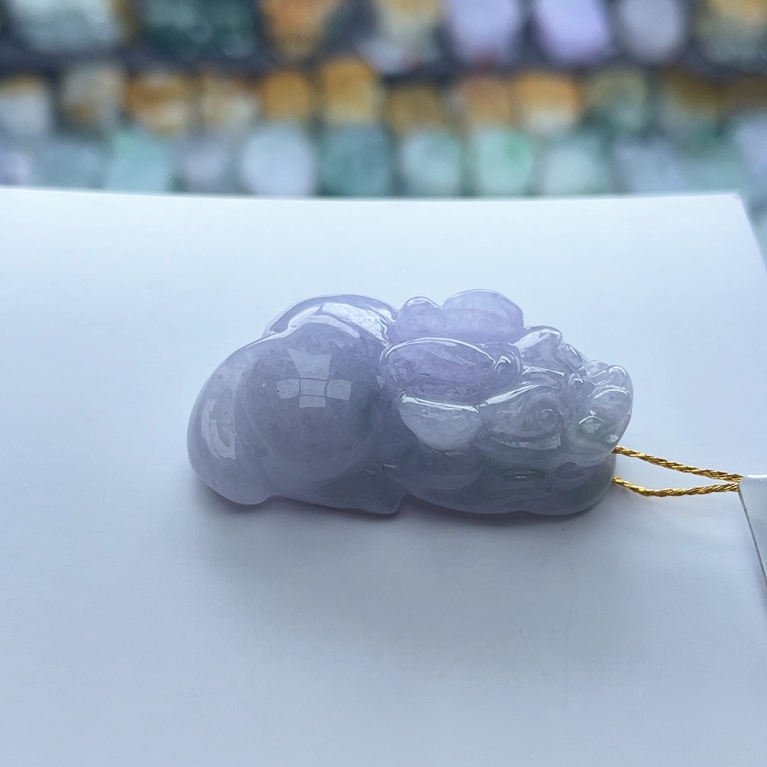 翡翠颈饰未镶嵌貔貅