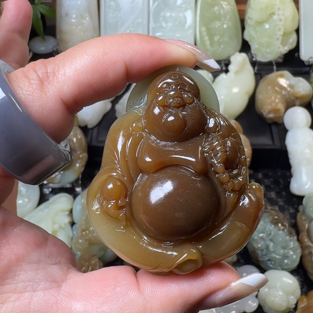 崔***泡和田玉未镶嵌颈饰