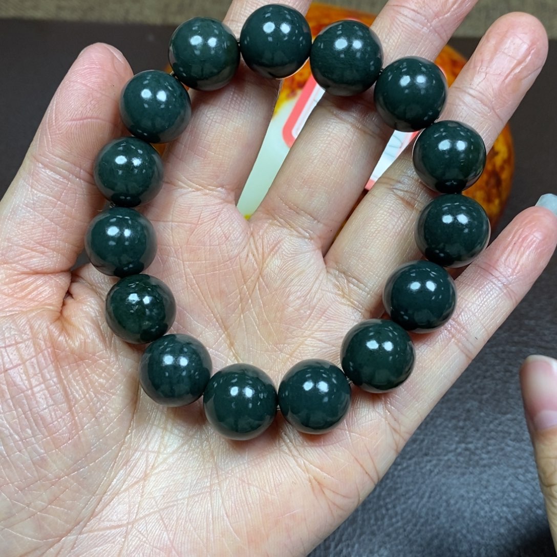 大***乡和田玉（糖玉）未镶嵌手链