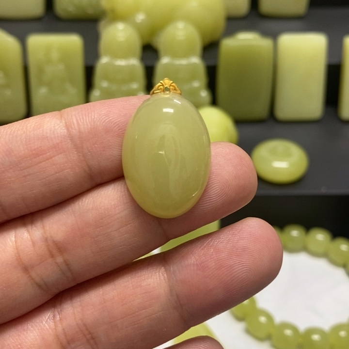 和田玉18K金镶嵌吊坠(不含链)