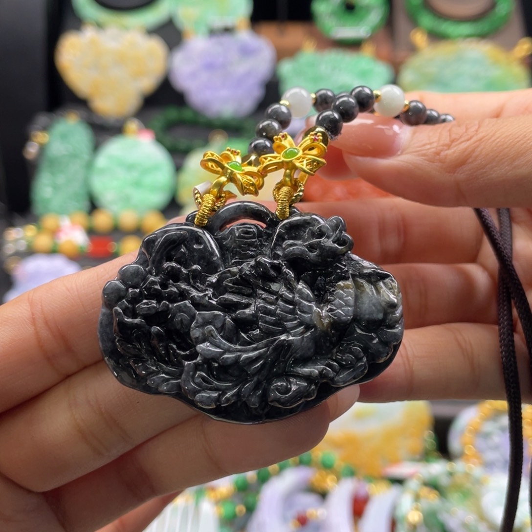 翡翠未镶嵌颈饰代编织