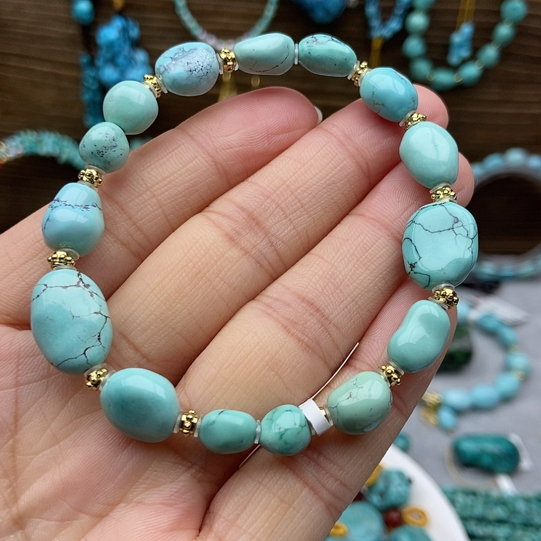 绿松石未镶嵌随形手串