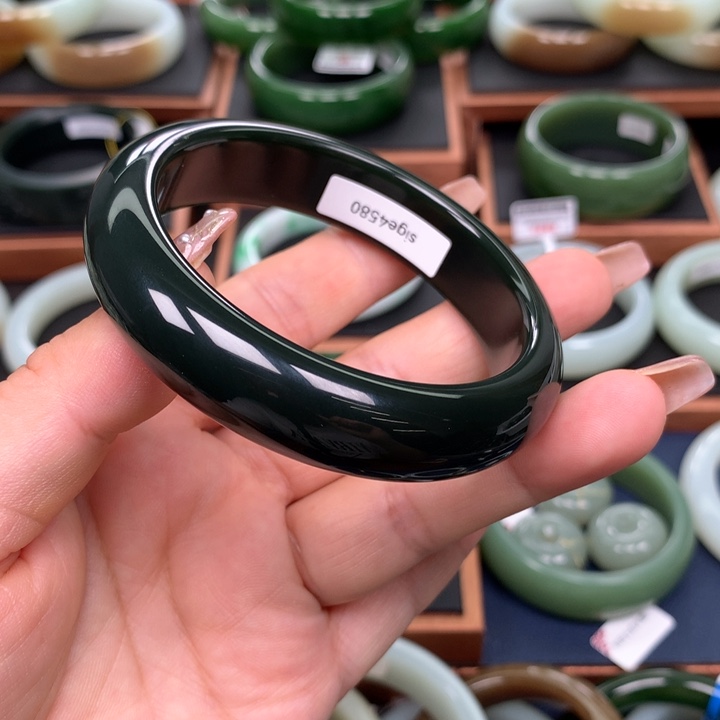 和田玉手镯未镶嵌6061圈口