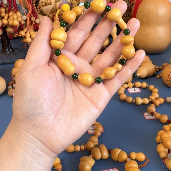 阳*天然葫芦多宝手串