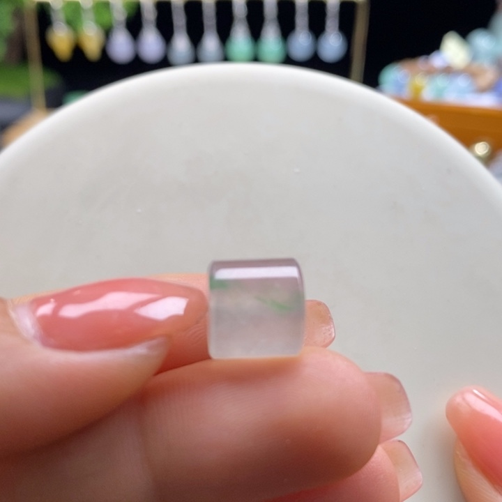 翡翠吊坠(不含链)未镶嵌翡翠冰茶飘色桶珠