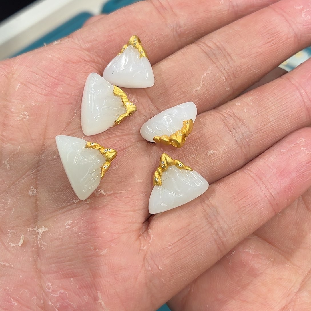 和田玉18K金镶嵌颈饰多样性发货拍一发一