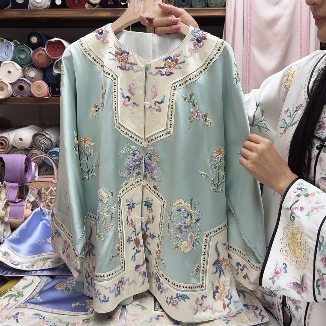 苏绣太太服8.胸围116衣长64