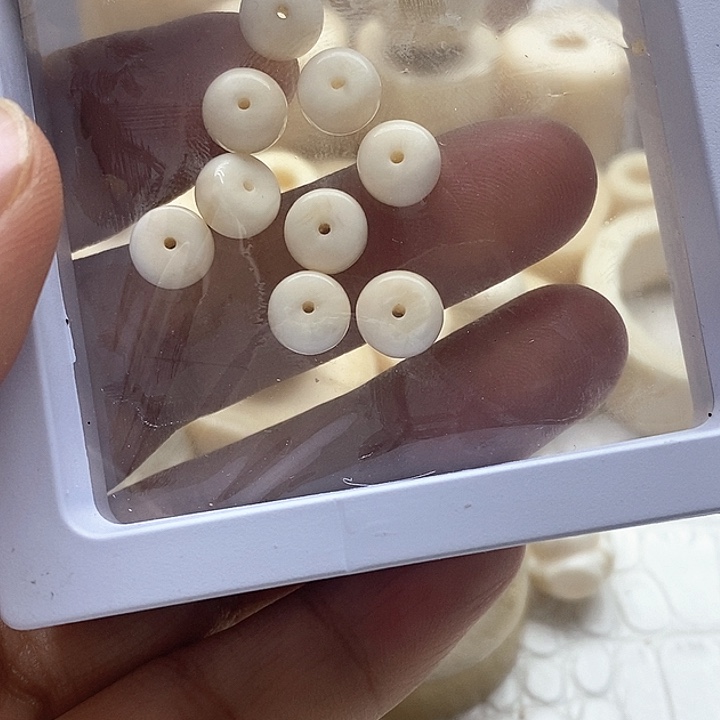 贝壳手串/手链7.5成4.5全肉隔片