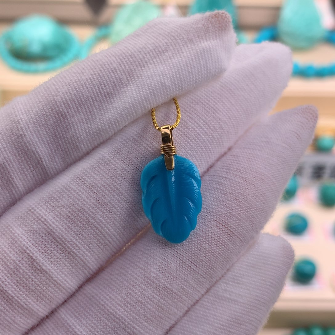 绿松石珠宝奇石18K金镶嵌