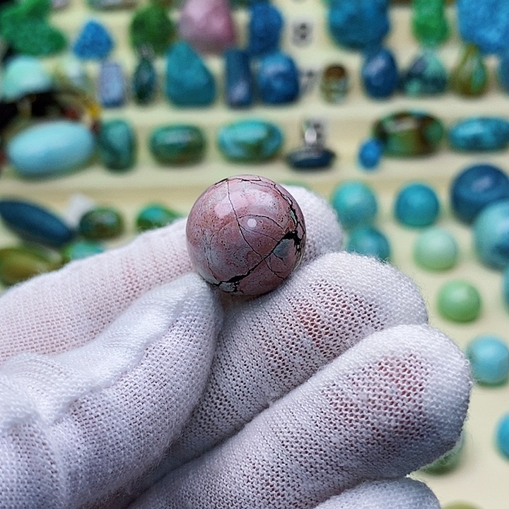 绿松石配饰未镶嵌