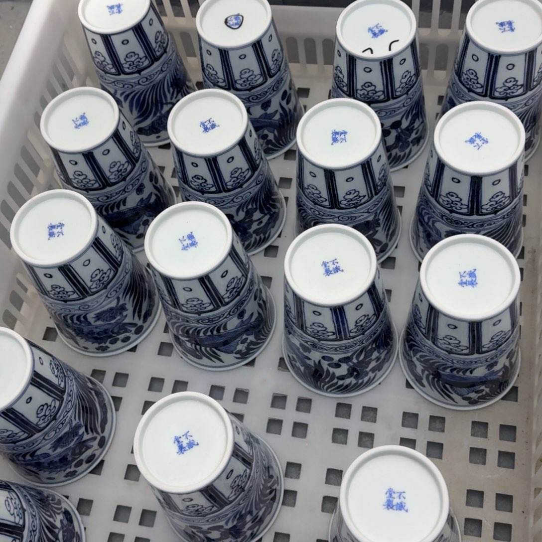 瓷摆件瓷言所小曹甄选微瑕发其中一个