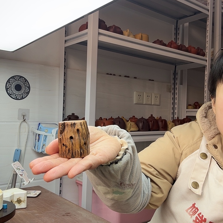 茶案段泥镂空树桩盖置