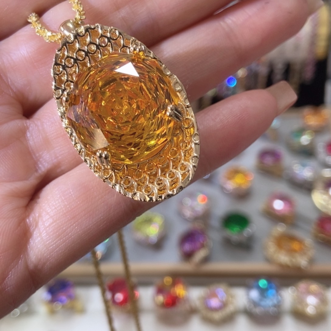 66锆石（处理）吊坠