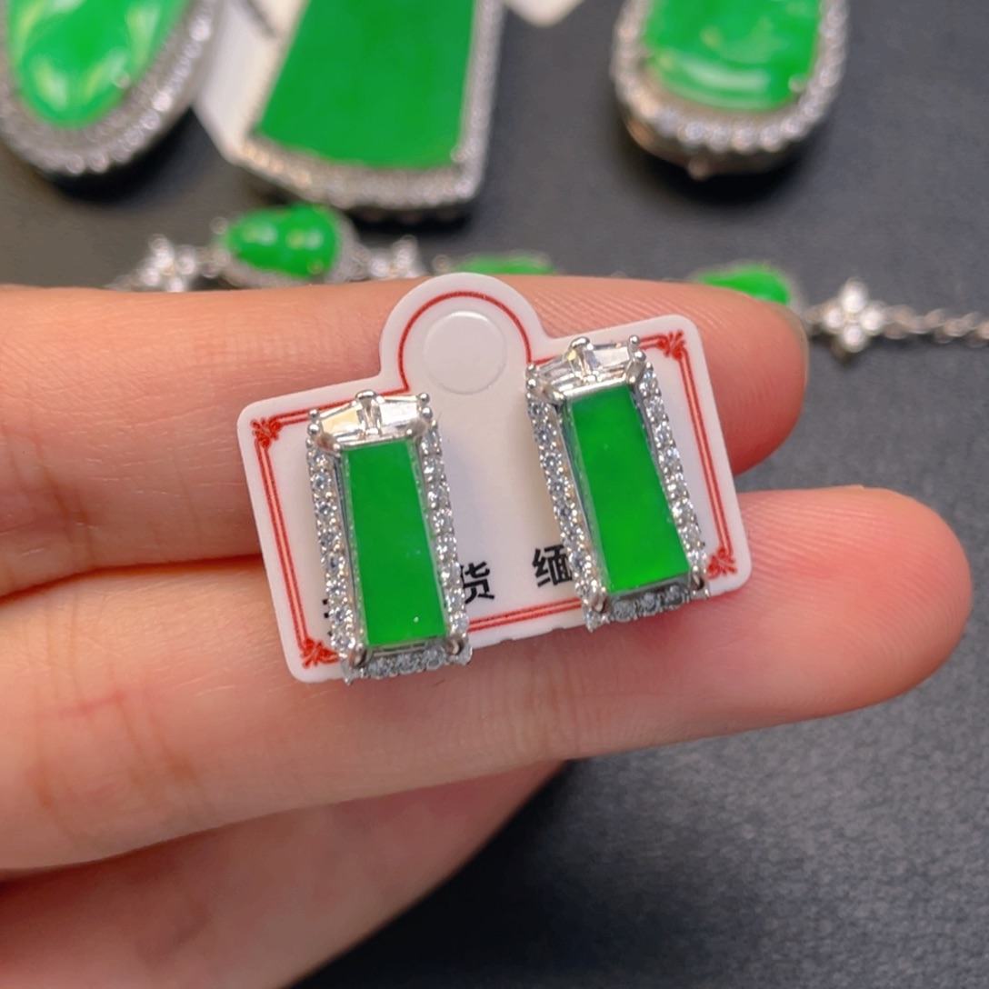 翡翠银S925镶嵌吊坠(不含链)耳钉