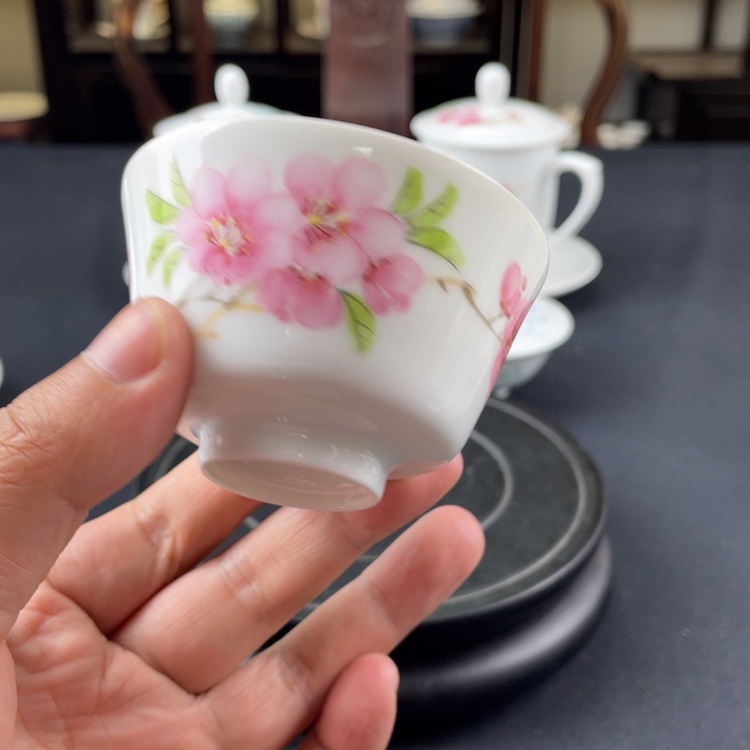 瓷片轻工业陶瓷研究所