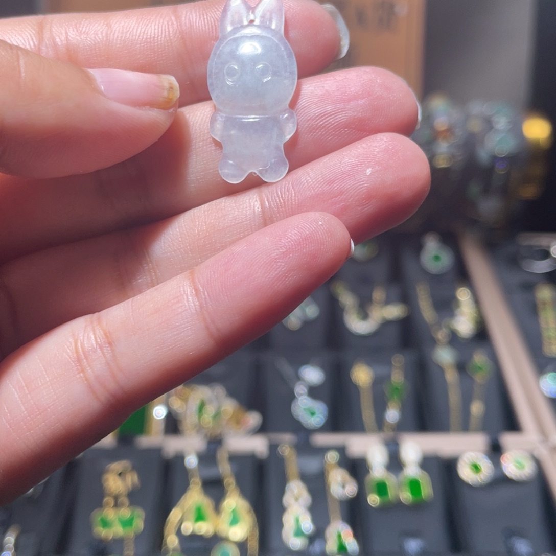 翡翠未镶嵌颈饰天然翡翠