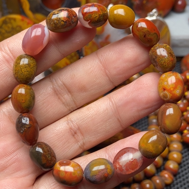 玛瑙/玉髓手串未镶嵌