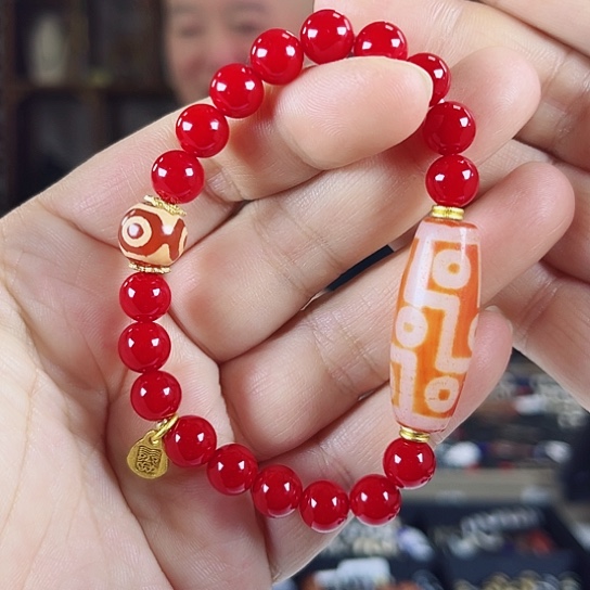 玛瑙/玉髓颈饰合金