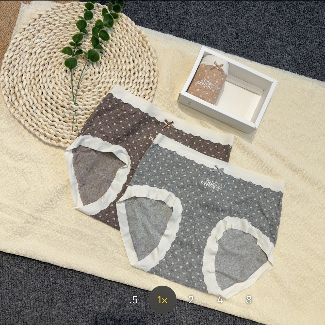 【小妹店】中高腰韩系波点内裤（3条装）6640