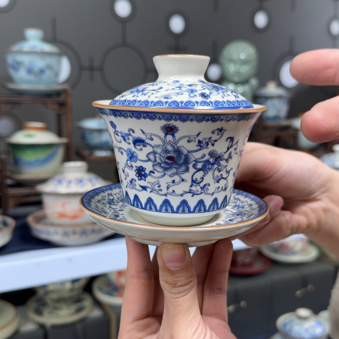 高温下的高温天气使人