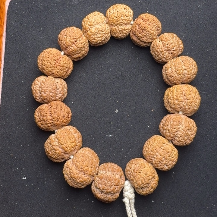 金刚菩提手串4号23尺寸菠萝蜜