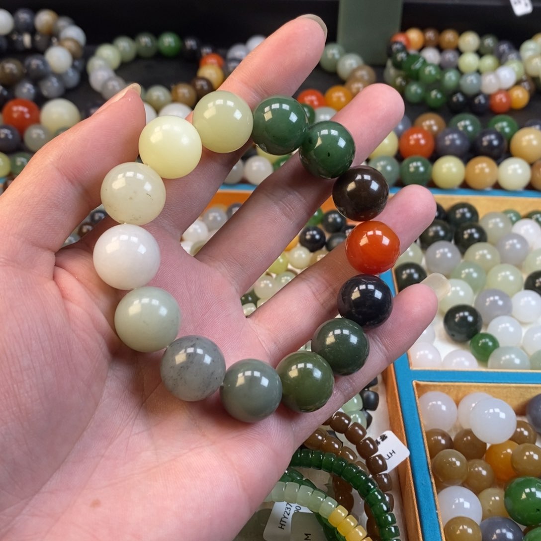 和田玉手串未镶嵌卡16福利多宝