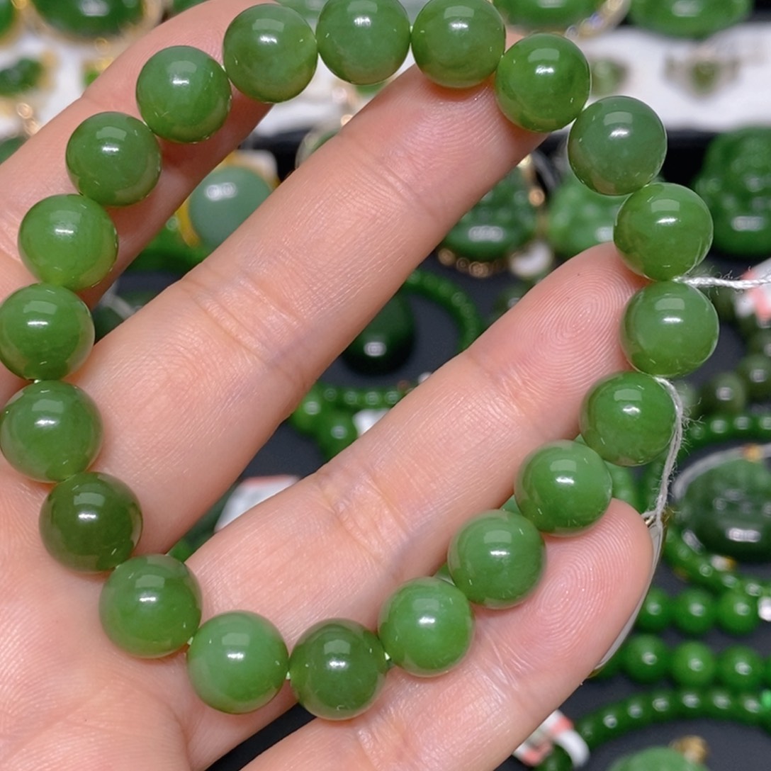 手链未镶嵌和田玉（碧玉）