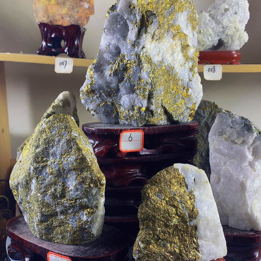 石材2号原矿石带底座