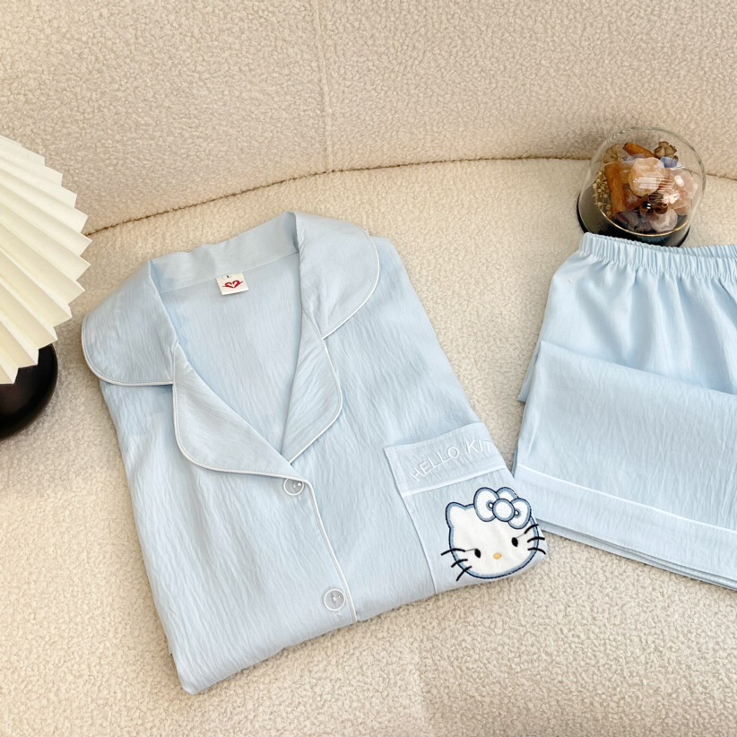 2025女士短袖新款睡衣翻领卡通休闲短袖短裤梭织薄款家居服