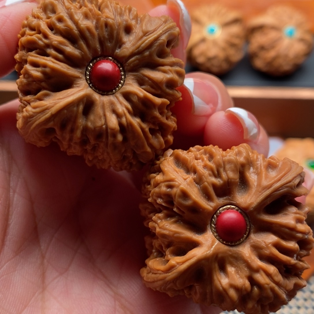 文玩核桃把件41尺寸全品南江石