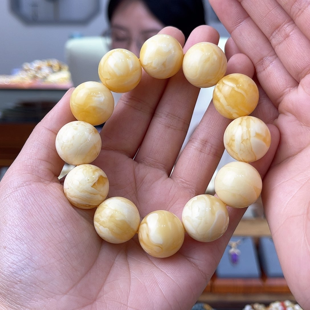 琥珀裸石未镶嵌蜜蜡手串18.5