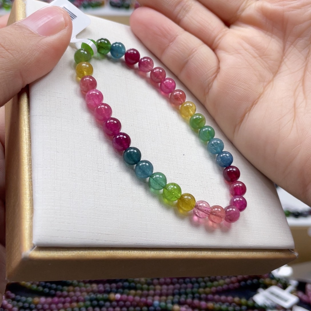 未镶嵌碧玺手串5.8mmmmmmmm