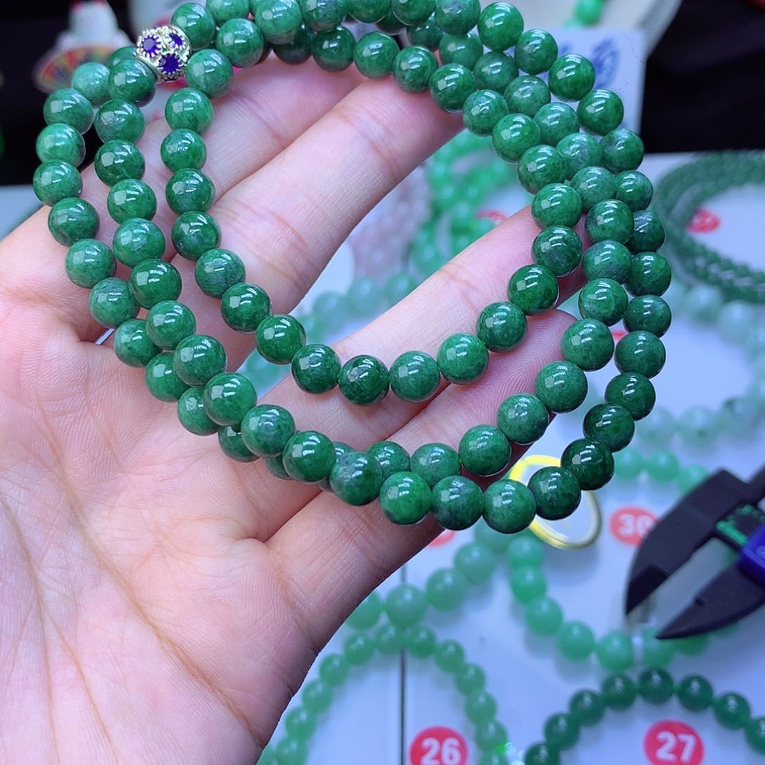 翡翠毛衣链未镶嵌